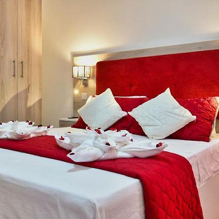Apartmán A Bed Of Roses Marsalforn Exteriér fotografie