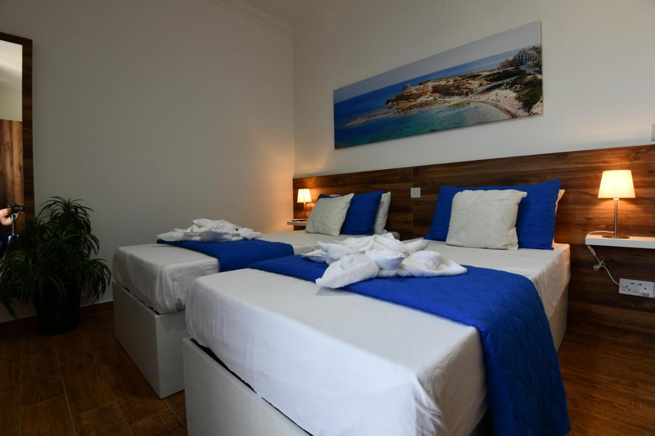 Apartmán A Bed Of Roses Marsalforn Exteriér fotografie